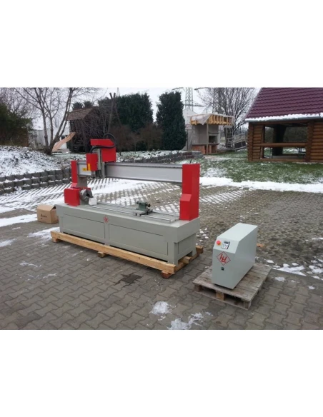 Centru CNC pentru lemn, ideal pentru productie precisa