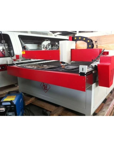 Masina CNC Plasma 1313, precizie pentru otel si aluminiu