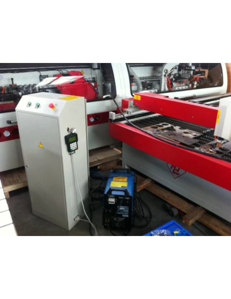 Masina CNC Plasma 1313, precizie pentru otel si aluminiu