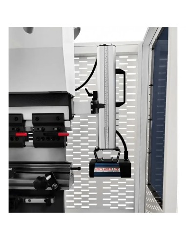 Presa CNC Servo Cormak, performant si precis