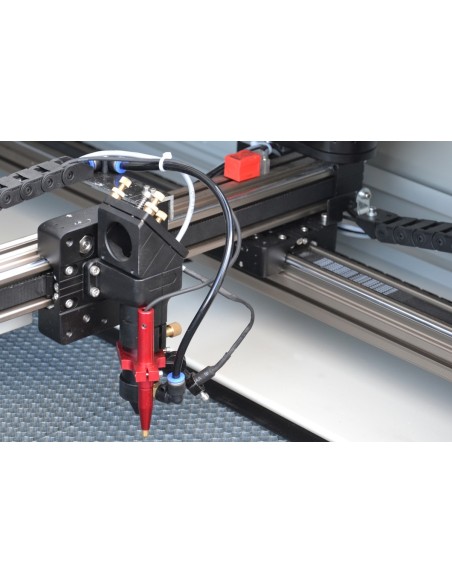 Masina laser CO2 Cormak LC 1390ZD2 pentru gravare precisa