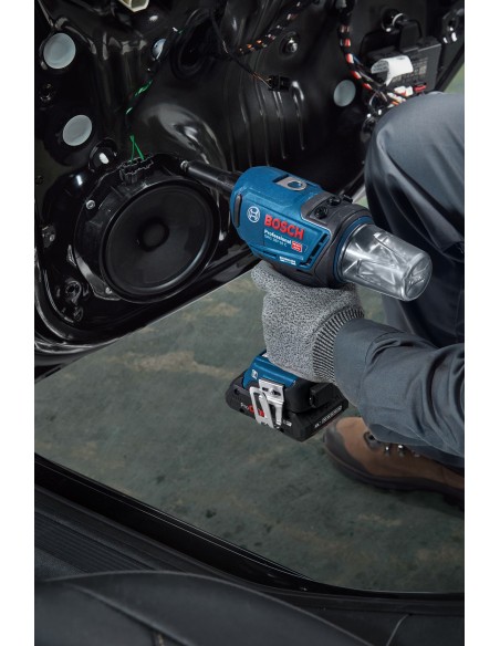 Nituitor versatil Bosch GRG 18V-16 C pentru nituire precisa