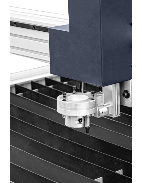 Masina CNC Plasma Cormak, ideala pentru debitari metalice